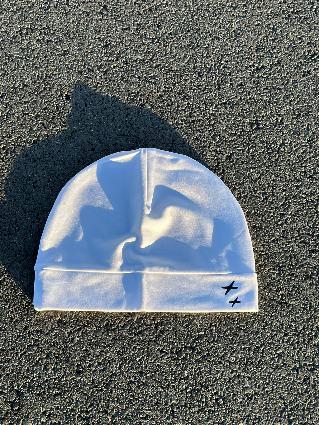 SKULL CAP WHITE AND BLACK